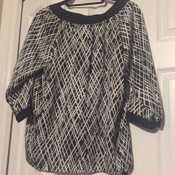 💐Covington💐Women’s blouse.💐 - Picture 2 of 8